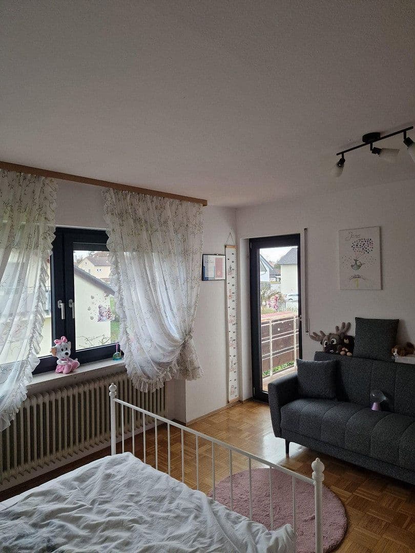 Predaj domu 217 m², pozemek 1.035 m², Riedlingen, Bádensko-Wurttembersko Predaj domu 217 m², pozemek 1.035 m², Riedlingen, Bádensko-Wurttembersko
