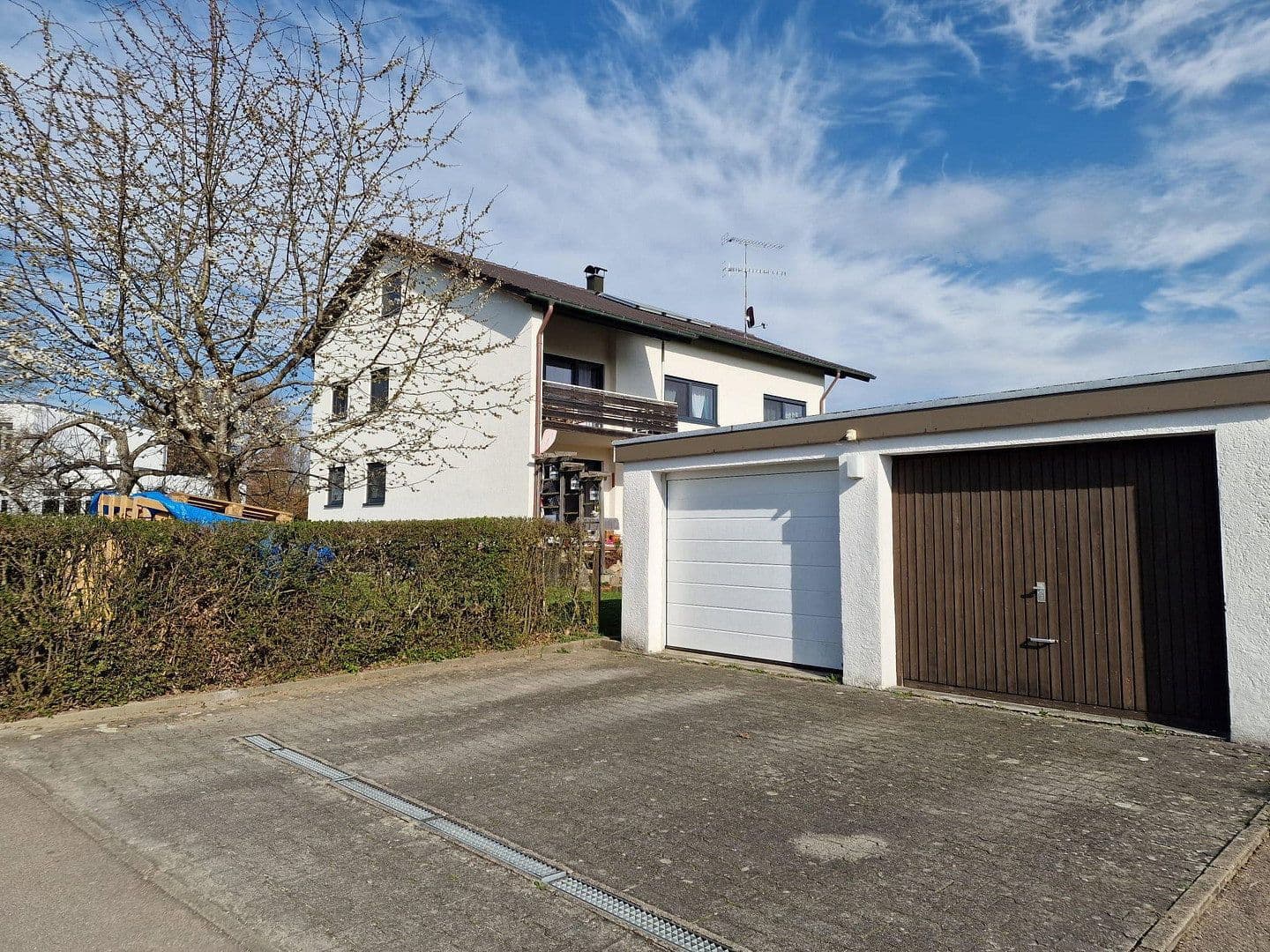 Predaj domu 217 m², pozemek 1.035 m², Riedlingen, Bádensko-Wurttembersko Predaj domu 217 m², pozemek 1.035 m², Riedlingen, Bádensko-Wurttembersko