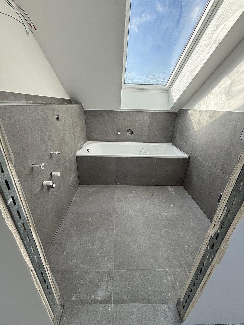 Prenájom bytu 4-izbový 107 m², Eichholzstrasse 11, Dortmund, Severné Porýnie - Westfálsko Prenájom bytu 4-izbový 107 m², Eichholzstrasse 11, Dortmund, Severné Porýnie - Westfálsko