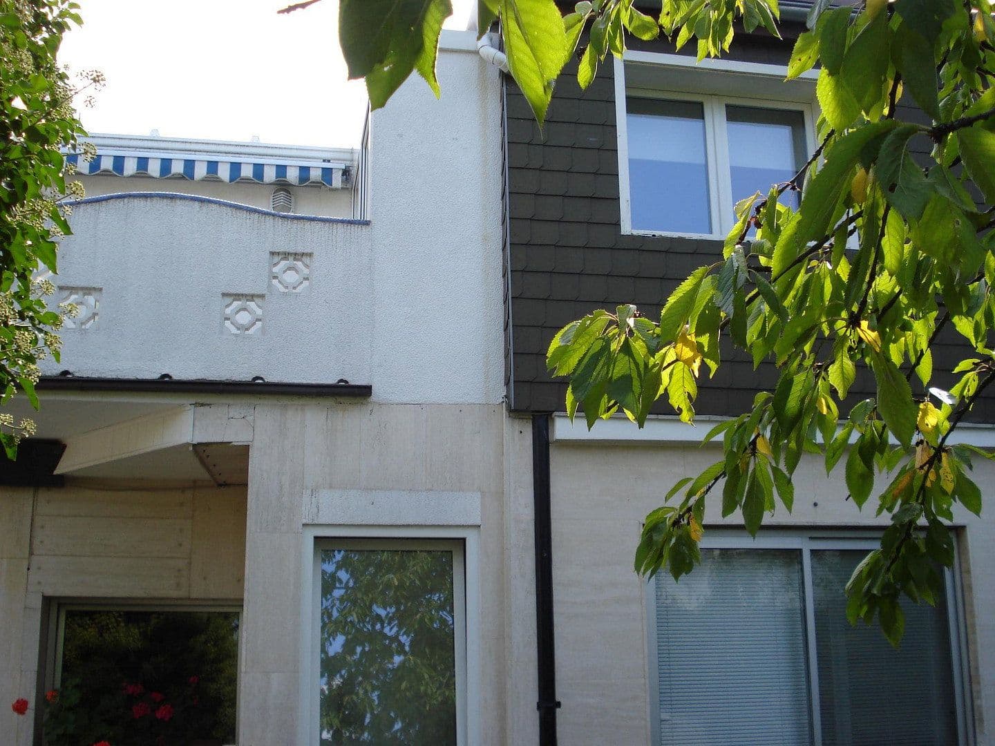 Predaj domu 145 m², pozemek 297 m², Darmstadt, Hesensko Predaj domu 145 m², pozemek 297 m², Darmstadt, Hesensko