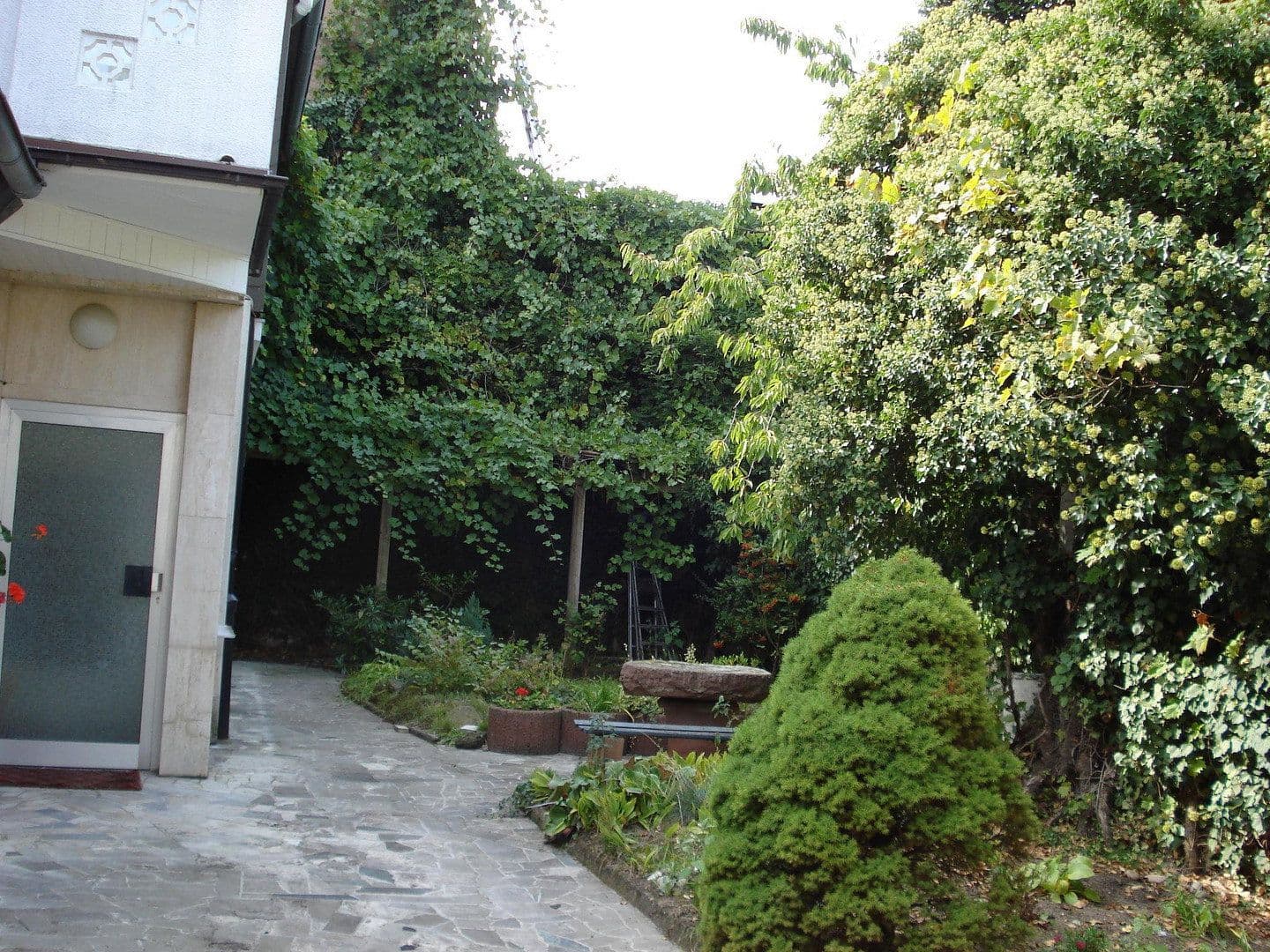 Predaj domu 145 m², pozemek 297 m², Darmstadt, Hesensko Predaj domu 145 m², pozemek 297 m², Darmstadt, Hesensko