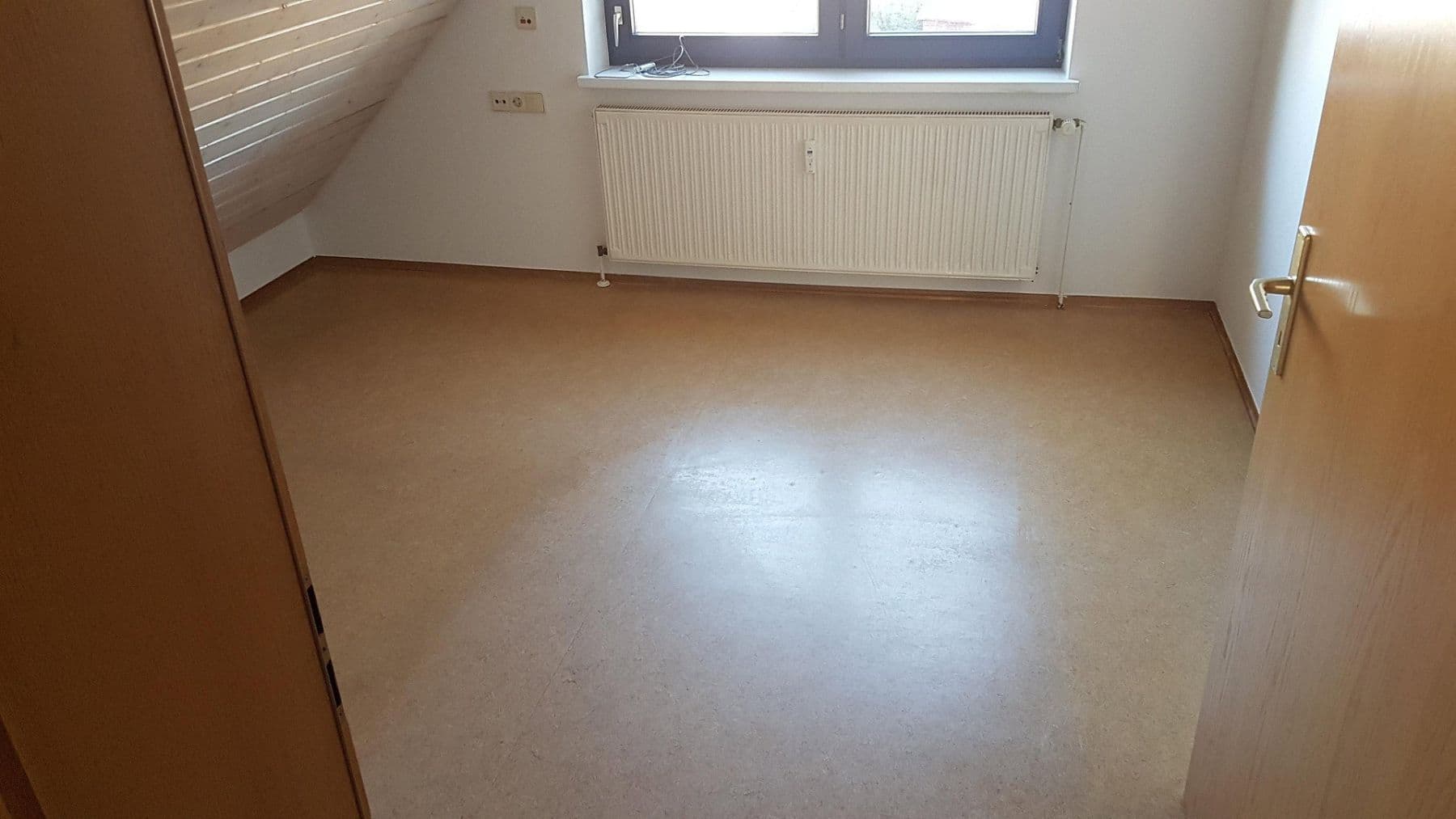 Predaj bytu 1-izbový 48 m², Birkenfeldstraße 5, Bad Wimpfen, Bádensko-Wurttembersko Predaj bytu 1-izbový 48 m², Birkenfeldstraße 5, Bad Wimpfen, Bádensko-Wurttembersko