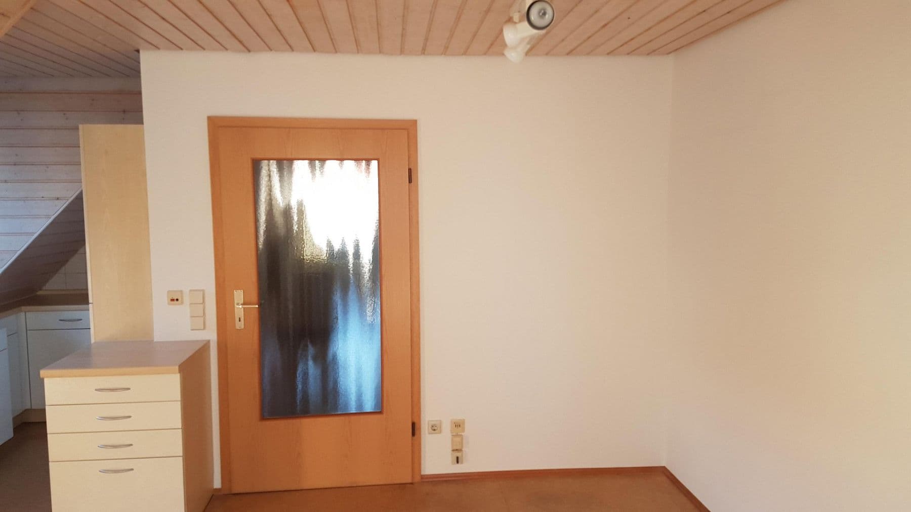 Predaj bytu 1-izbový 48 m², Birkenfeldstraße 5, Bad Wimpfen, Bádensko-Wurttembersko Predaj bytu 1-izbový 48 m², Birkenfeldstraße 5, Bad Wimpfen, Bádensko-Wurttembersko