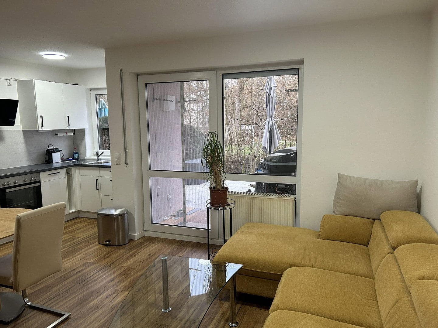 Prenájom bytu 2-izbový 58 m², Oettingen i.Bay., Bavorsko Prenájom bytu 2-izbový 58 m², Oettingen i.Bay., Bavorsko