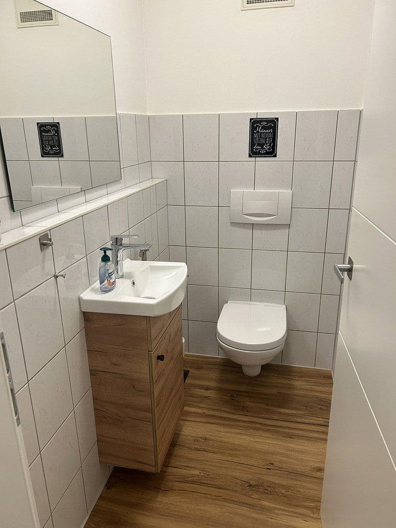 Prenájom bytu 2-izbový 58 m², Oettingen i.Bay., Bavorsko Prenájom bytu 2-izbový 58 m², Oettingen i.Bay., Bavorsko