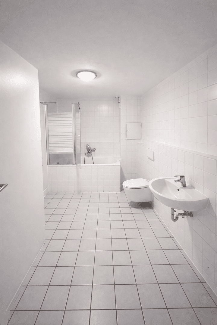 Prenájom bytu 4-izbový 110 m², Ebersbergerstraße 6, Rosenheim, Bavorsko Prenájom bytu 4-izbový 110 m², Ebersbergerstraße 6, Rosenheim, Bavorsko