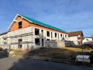 Predaj domu 160 m², pozemek 159 m², Gründau, Hesensko Predaj domu 160 m², pozemek 159 m², Gründau, Hesensko