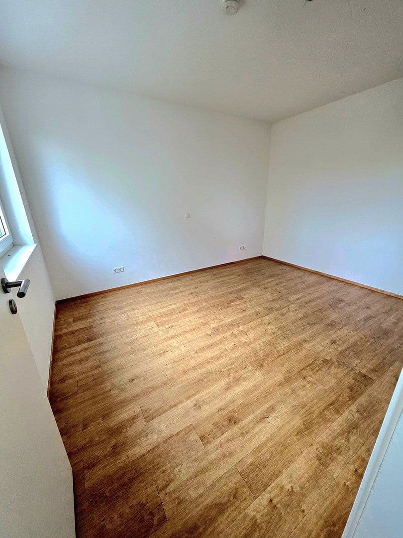 Prenájom bytu 2-izbový 69 m², Waldshut-Tiengen, Bádensko-Wurttembersko Prenájom bytu 2-izbový 69 m², Waldshut-Tiengen, Bádensko-Wurttembersko