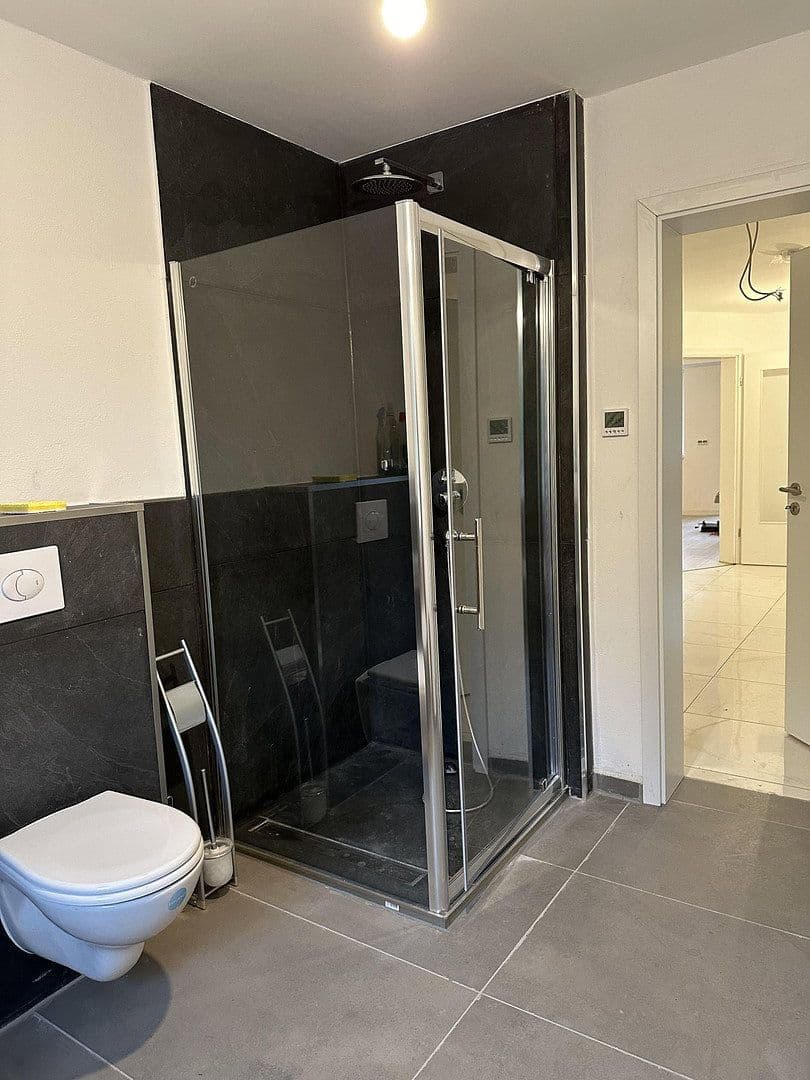 Prenájom bytu 3-izbový 117 m², Bochum, Severné Porýnie - Westfálsko Prenájom bytu 3-izbový 117 m², Bochum, Severné Porýnie - Westfálsko