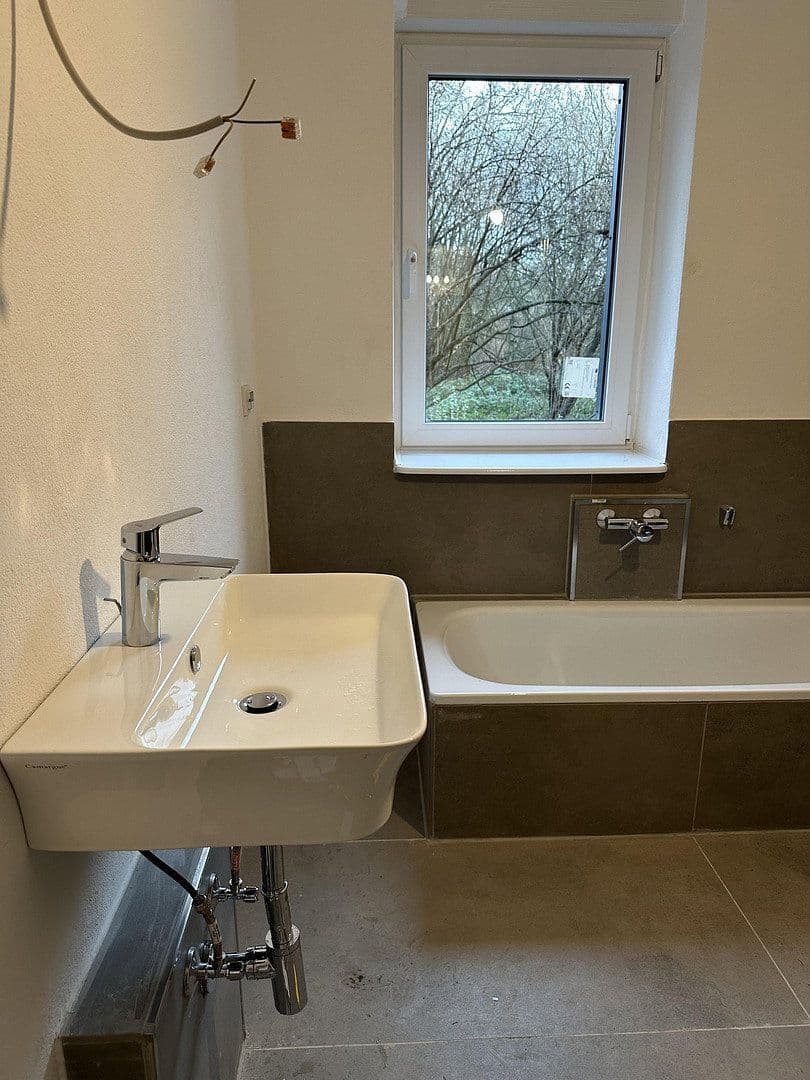 Prenájom bytu 3-izbový 117 m², Bochum, Severné Porýnie - Westfálsko Prenájom bytu 3-izbový 117 m², Bochum, Severné Porýnie - Westfálsko