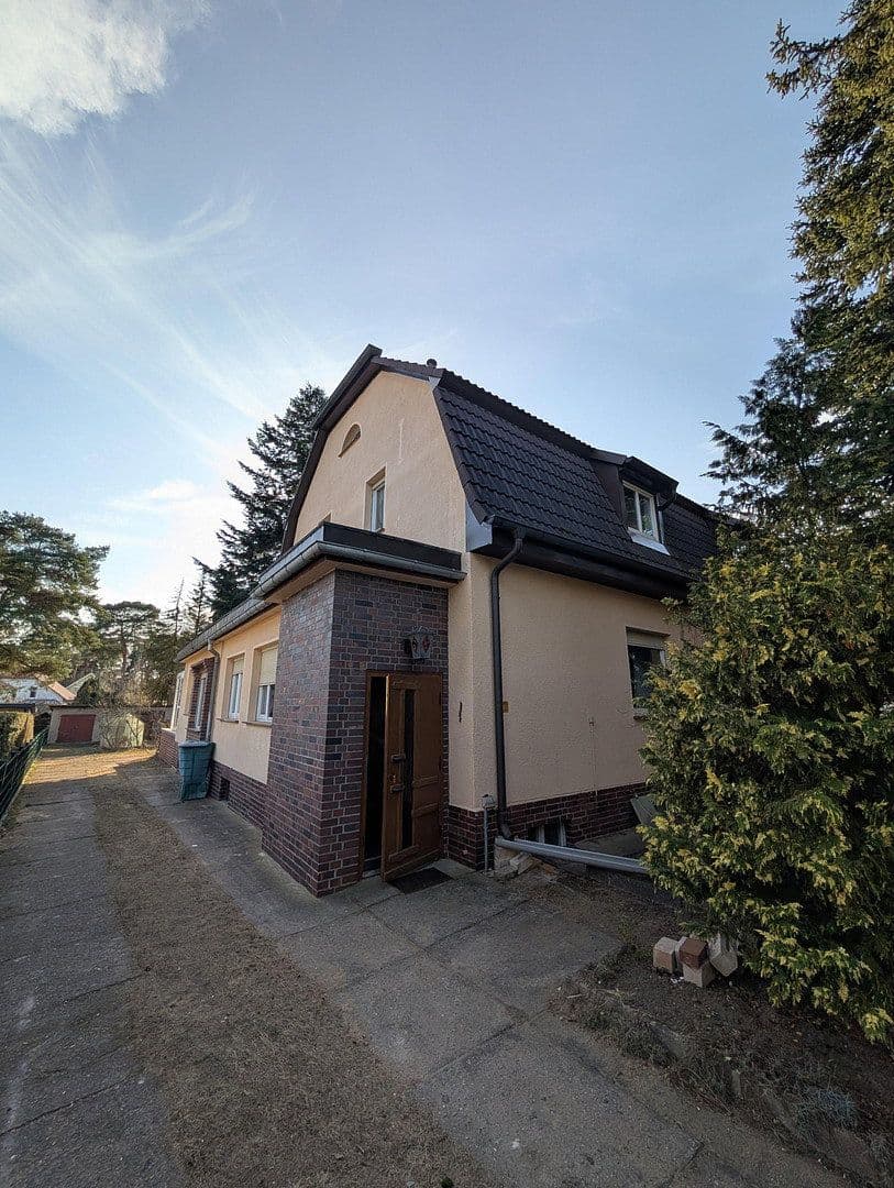 Predaj domu 130 m², pozemek 644 m², Zeuthen, Brandenbursko Predaj domu 130 m², pozemek 644 m², Zeuthen, Brandenbursko