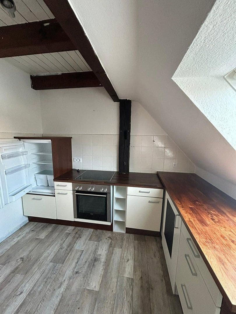 Prenájom bytu 6-izbový 160 m², Breite Str. 7, Algermissen, Dolné Sasko Prenájom bytu 6-izbový 160 m², Breite Str. 7, Algermissen, Dolné Sasko