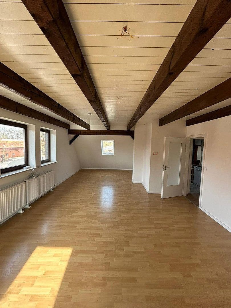 Prenájom bytu 6-izbový 160 m², Breite Str. 7, Algermissen, Dolné Sasko Prenájom bytu 6-izbový 160 m², Breite Str. 7, Algermissen, Dolné Sasko