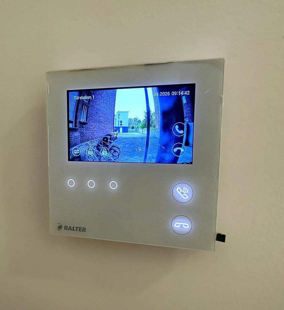 Prenájom bytu 4-izbový 123 m², Offenbach am Main, Hesensko Prenájom bytu 4-izbový 123 m², Offenbach am Main, Hesensko