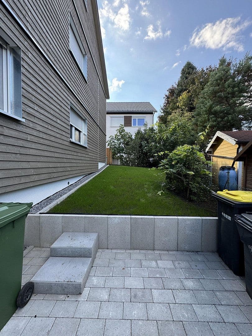 Prenájom bytu 2-izbový 64 m², Mörikestraße 22, Erdmannhausen, Bádensko-Wurttembersko Prenájom bytu 2-izbový 64 m², Mörikestraße 22, Erdmannhausen, Bádensko-Wurttembersko