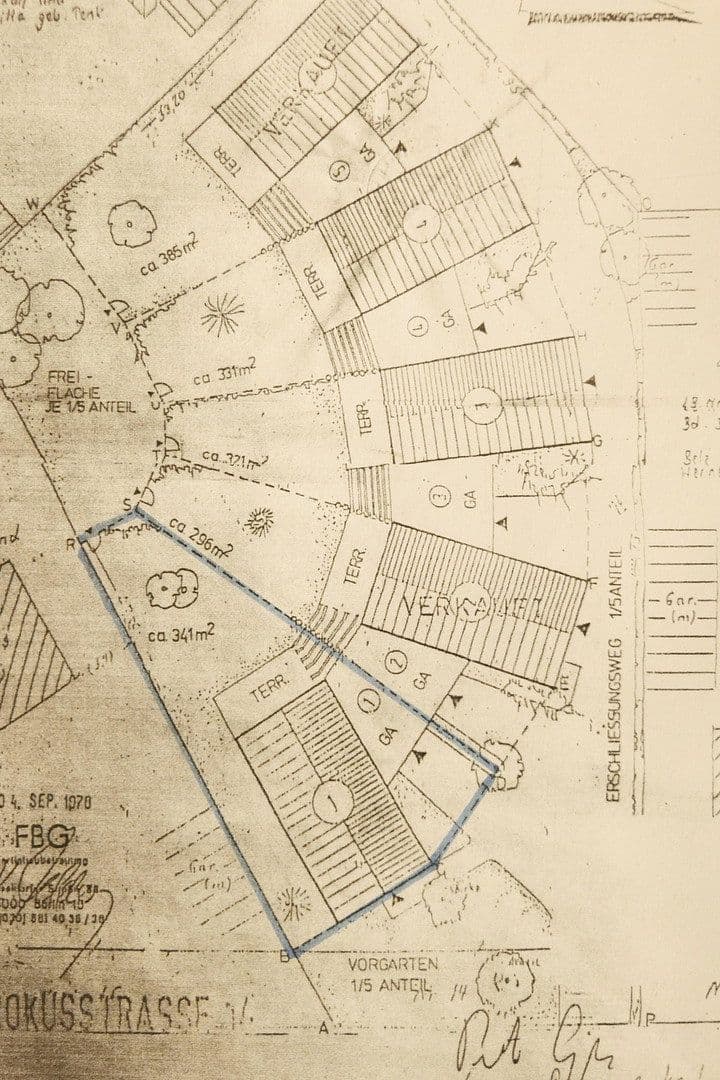 Predaj domu 120 m², pozemek 341 m², Krokusstraße 14, Berlin-Rudow, Berlín Predaj domu 120 m², pozemek 341 m², Krokusstraße 14, Berlin-Rudow, Berlín