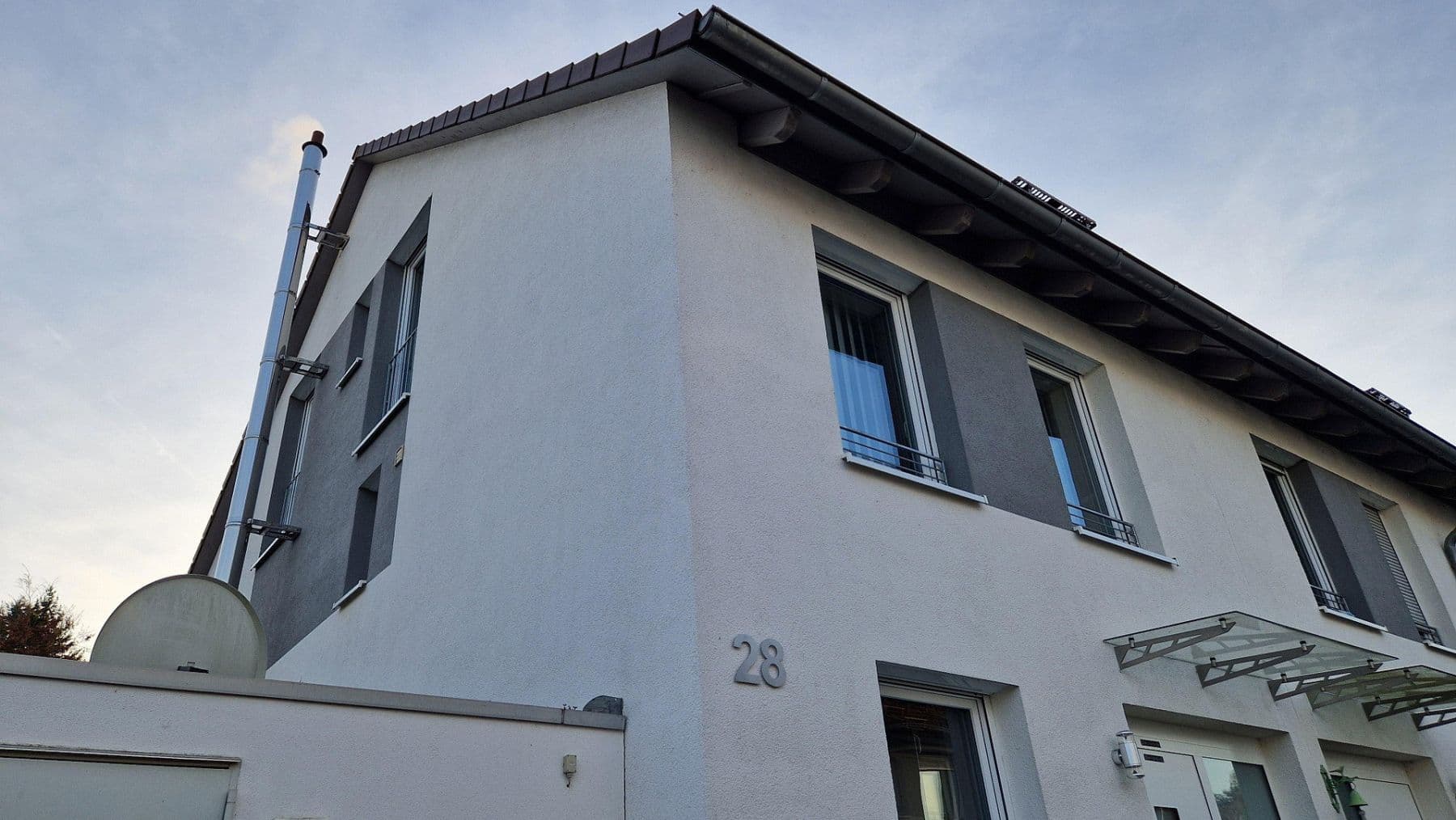 Predaj domu 136 m², pozemek 203 m², Holderweg 28, Nürtingen, Bádensko-Wurttembersko Predaj domu 136 m², pozemek 203 m², Holderweg 28, Nürtingen, Bádensko-Wurttembersko