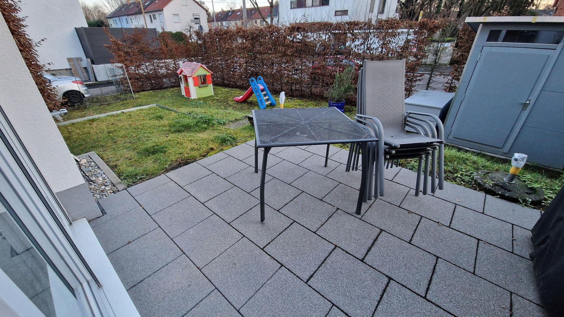 Predaj domu 136 m², pozemek 203 m², Holderweg 28, Nürtingen, Bádensko-Wurttembersko Predaj domu 136 m², pozemek 203 m², Holderweg 28, Nürtingen, Bádensko-Wurttembersko