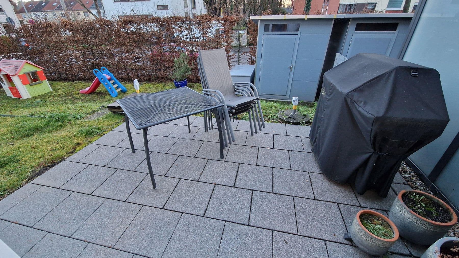 Predaj domu 136 m², pozemek 203 m², Holderweg 28, Nürtingen, Bádensko-Wurttembersko Predaj domu 136 m², pozemek 203 m², Holderweg 28, Nürtingen, Bádensko-Wurttembersko