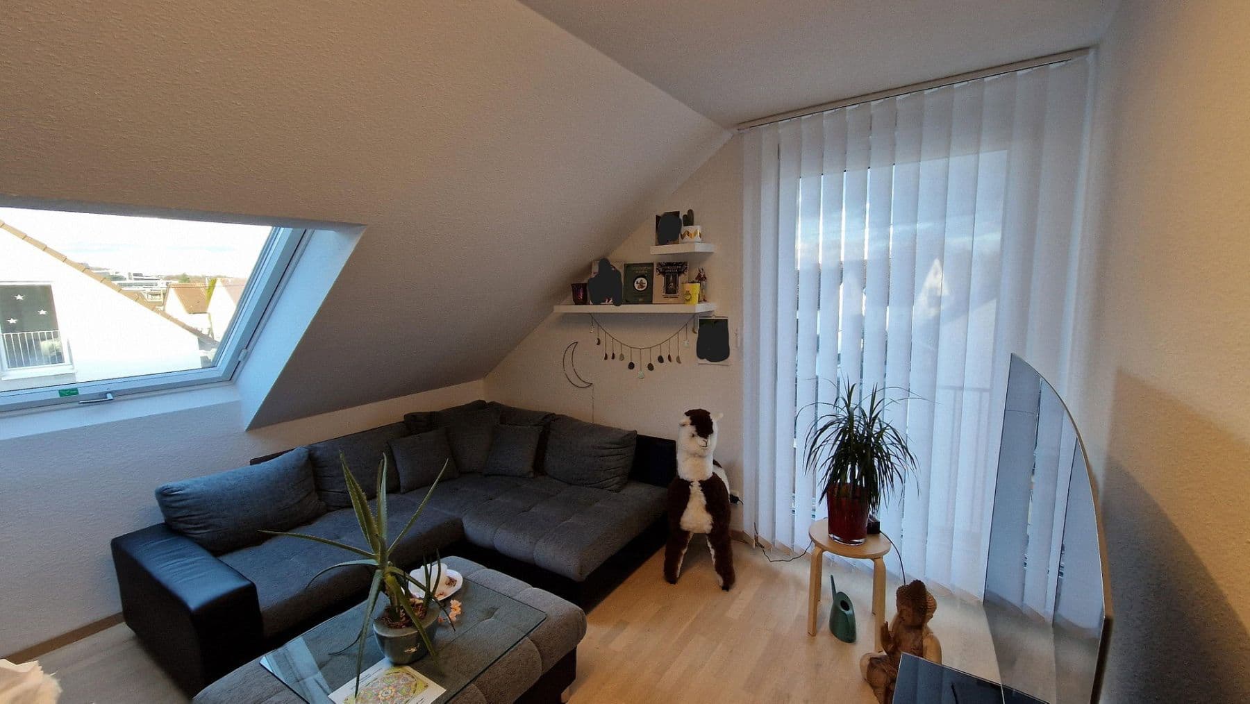 Predaj domu 136 m², pozemek 203 m², Holderweg 28, Nürtingen, Bádensko-Wurttembersko Predaj domu 136 m², pozemek 203 m², Holderweg 28, Nürtingen, Bádensko-Wurttembersko