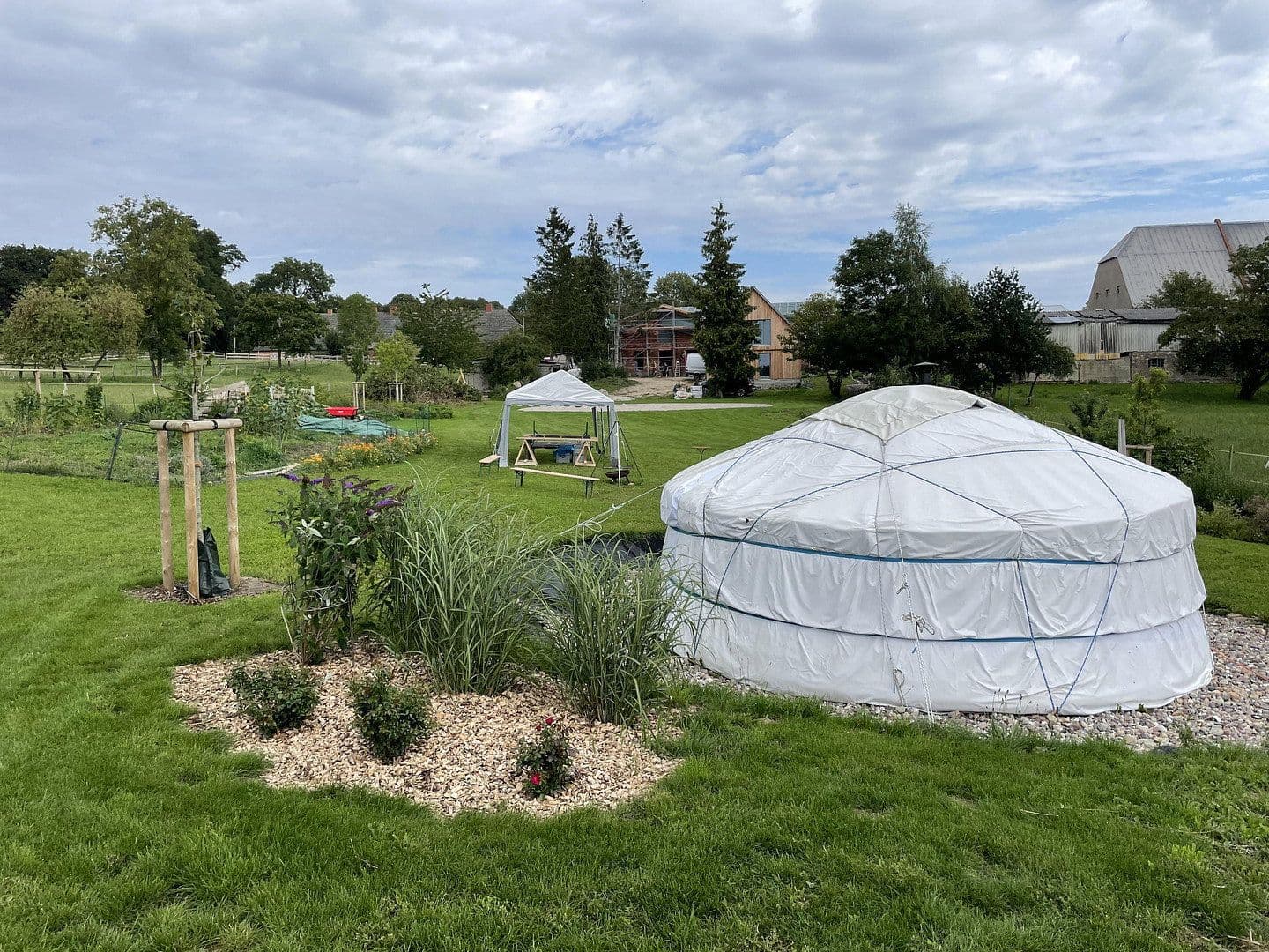 Prenájom bytu 3-izbový 155 m², Madsow 19-22, Neuburg, Meklenbursko-Predpomoransko Prenájom bytu 3-izbový 155 m², Madsow 19-22, Neuburg, Meklenbursko-Predpomoransko