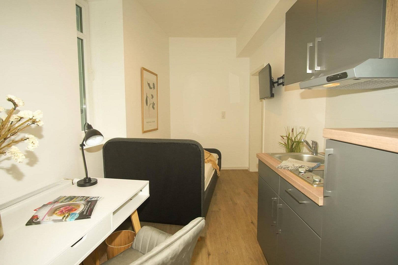 Prenájom bytu 1-izbový 20 m², Badener Str. 34, Karlsruhe, Bádensko-Wurttembersko Prenájom bytu 1-izbový 20 m², Badener Str. 34, Karlsruhe, Bádensko-Wurttembersko