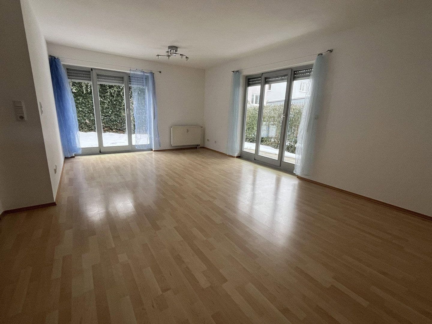 Predaj bytu 2-izbový 73 m², Höchberg, Bavorsko Predaj bytu 2-izbový 73 m², Höchberg, Bavorsko