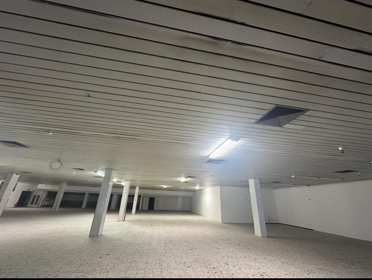 Prenájom nebytového priestoru 1.232 m², MierendorffWeg 19, Essen, Severné Porýnie - Westfálsko Prenájom nebytového priestoru 1.232 m², MierendorffWeg 19, Essen, Severné Porýnie - Westfálsko