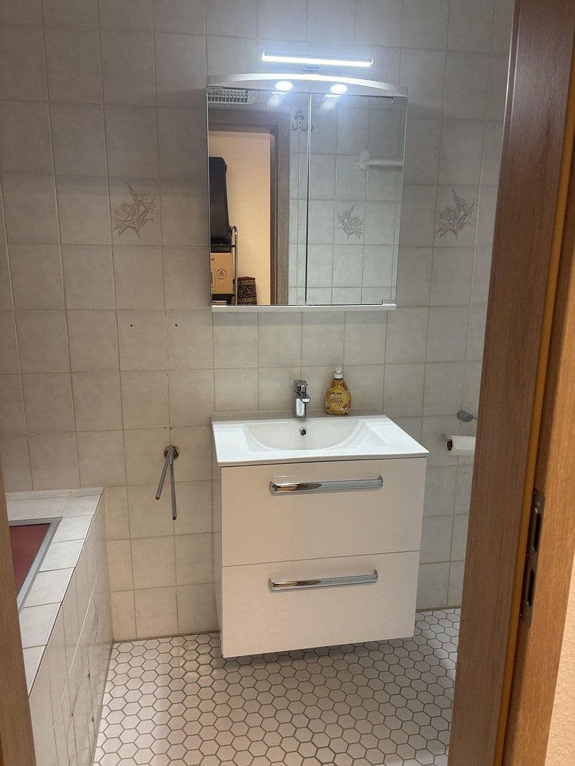 Predaj domu 205 m², pozemek 635 m², Worms, Porýnie-Falcko Predaj domu 205 m², pozemek 635 m², Worms, Porýnie-Falcko