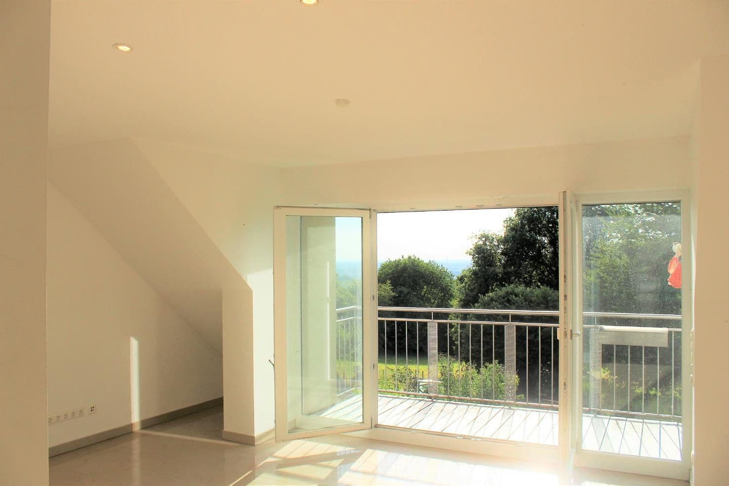 Prenájom bytu 3-izbový 109 m², Haibach, Bavorsko Prenájom bytu 3-izbový 109 m², Haibach, Bavorsko