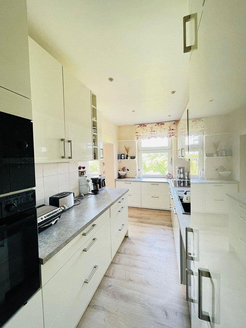 Predaj bytu 7-izbový 162 m², Osloer Straße 101, Berlin, Berlín Predaj bytu 7-izbový 162 m², Osloer Straße 101, Berlin, Berlín