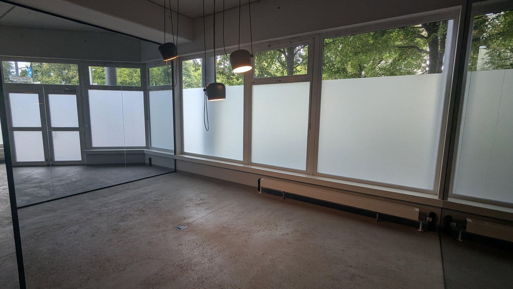 Prenájom nebytového priestoru 288 m², Danziger Str. 211, Berlin, Berlín Prenájom nebytového priestoru 288 m², Danziger Str. 211, Berlin, Berlín