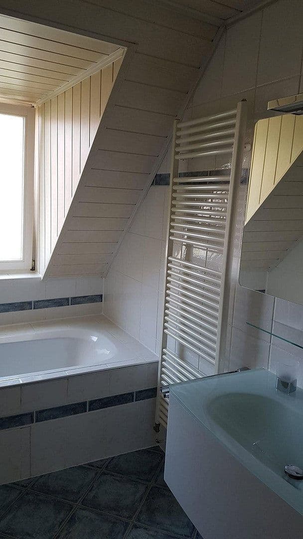 Predaj domu 157 m², pozemek 101 m², Karlsruhe, Bádensko-Wurttembersko Predaj domu 157 m², pozemek 101 m², Karlsruhe, Bádensko-Wurttembersko