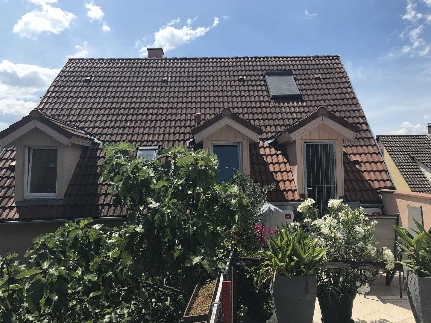 Predaj domu 157 m², pozemek 101 m², Karlsruhe, Bádensko-Wurttembersko Predaj domu 157 m², pozemek 101 m², Karlsruhe, Bádensko-Wurttembersko