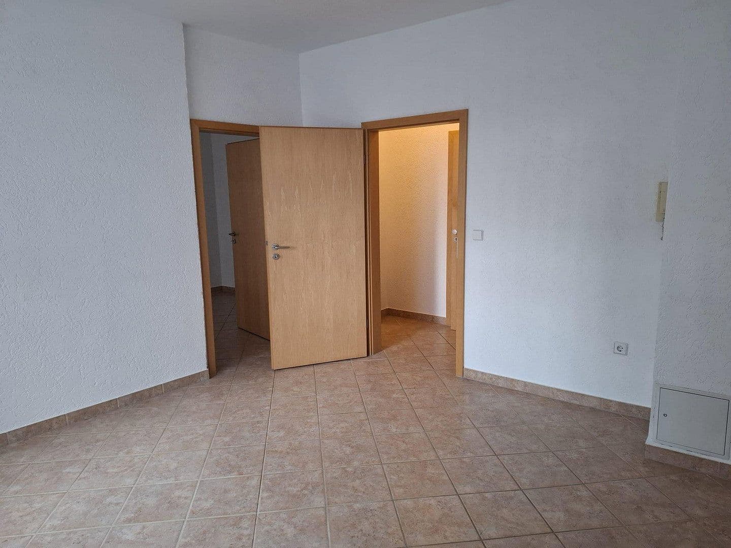 Predaj domu 157 m², pozemek 101 m², Karlsruhe, Bádensko-Wurttembersko Predaj domu 157 m², pozemek 101 m², Karlsruhe, Bádensko-Wurttembersko