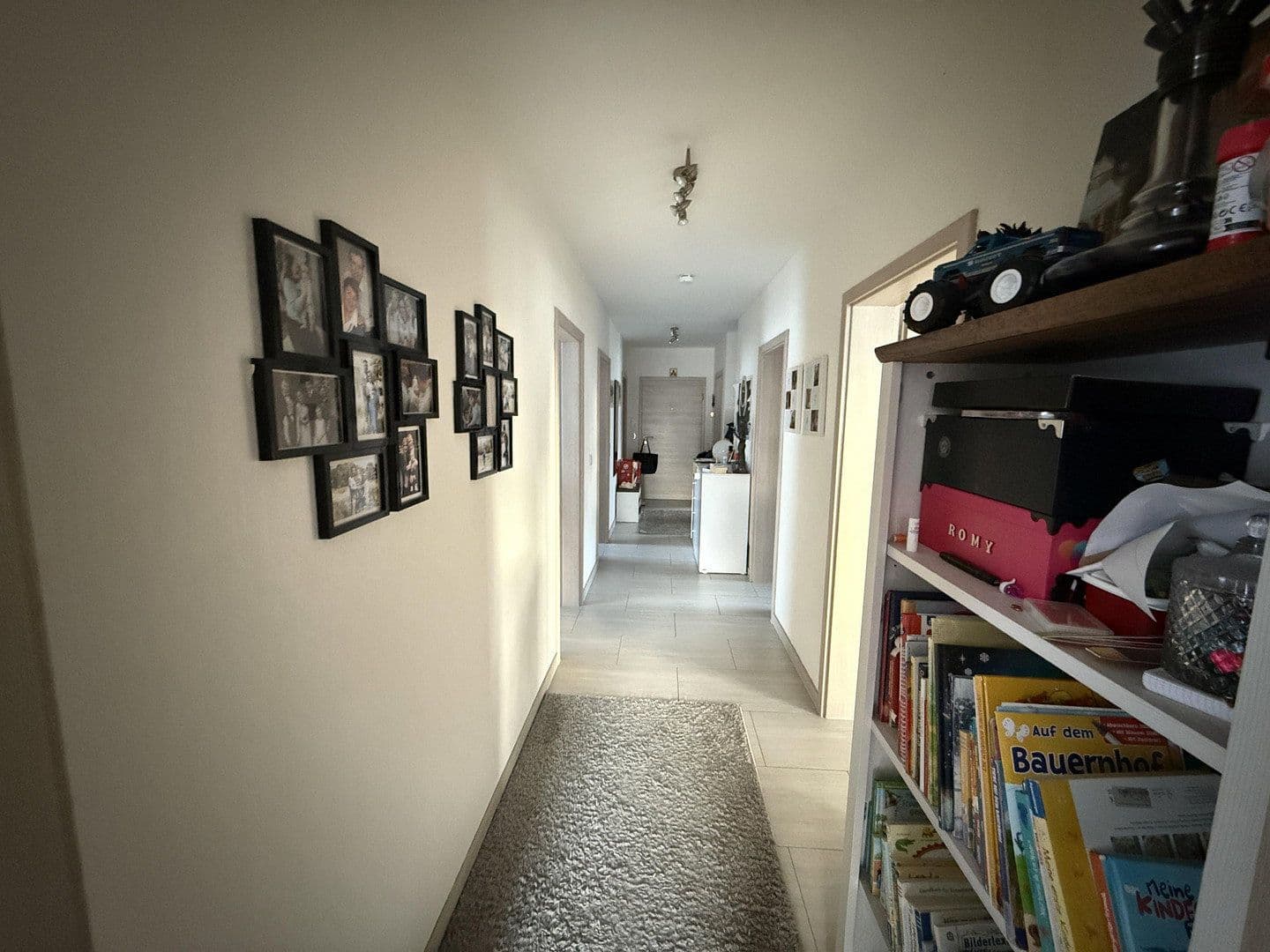 Prenájom bytu 4-izbový 110 m², Sassenburg, Dolné Sasko Prenájom bytu 4-izbový 110 m², Sassenburg, Dolné Sasko