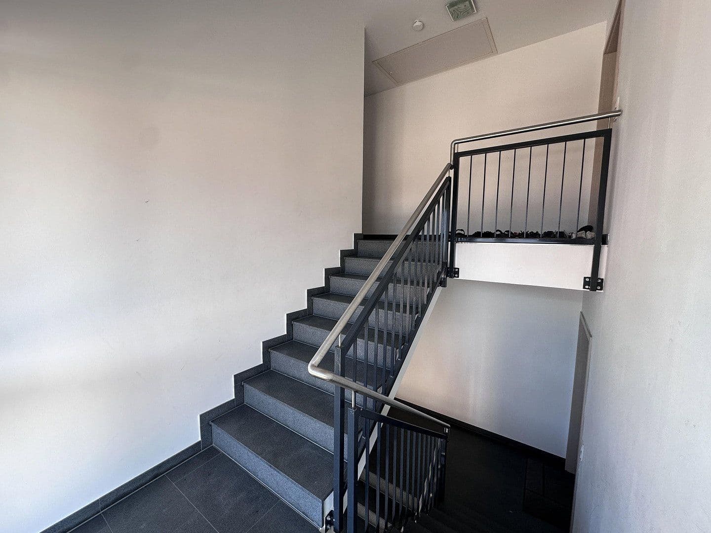 Prenájom bytu 4-izbový 110 m², Sassenburg, Dolné Sasko Prenájom bytu 4-izbový 110 m², Sassenburg, Dolné Sasko