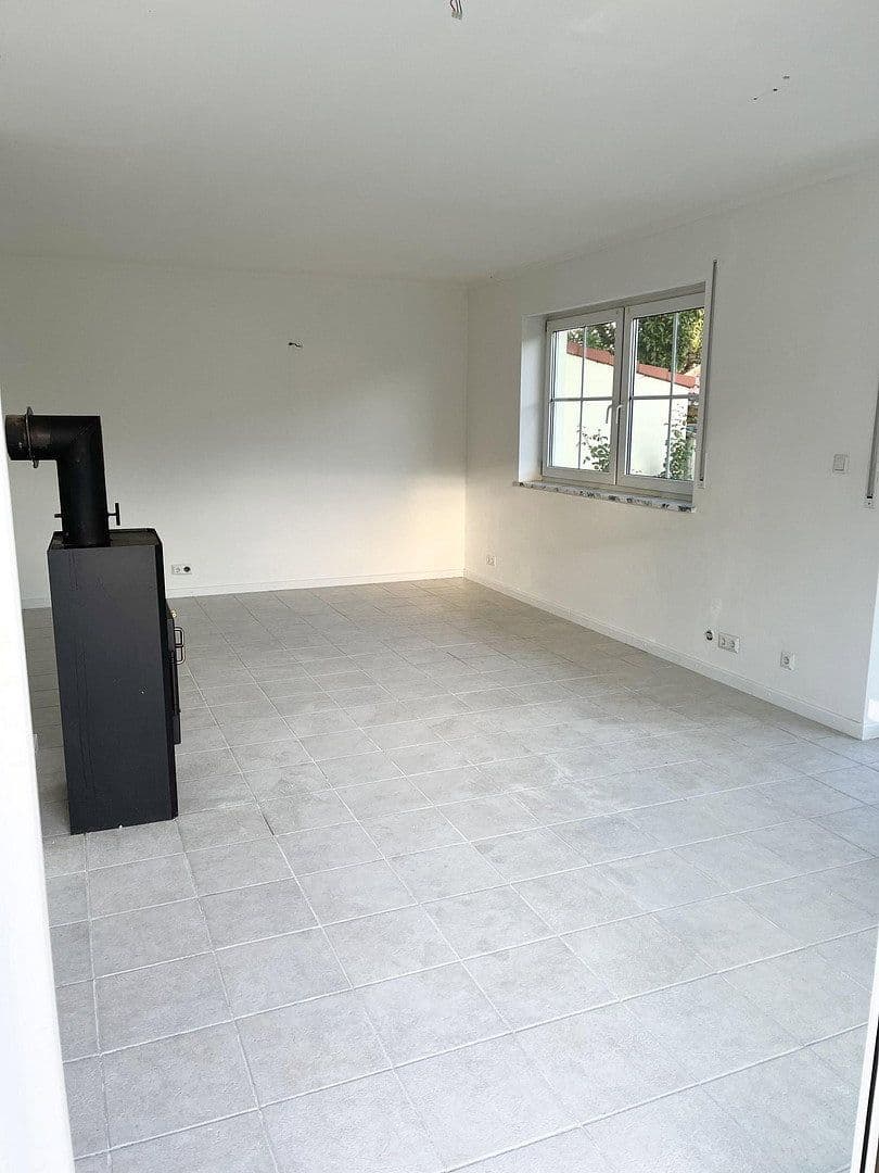 Prenájom domu 170 m², pozemek 409 m², Saiblingstr.6, Eching, Bavorsko Prenájom domu 170 m², pozemek 409 m², Saiblingstr.6, Eching, Bavorsko