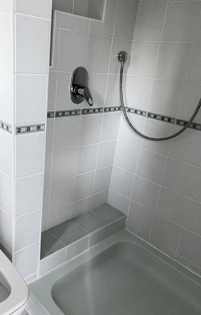 Prenájom domu 170 m², pozemek 409 m², Saiblingstr.6, Eching, Bavorsko Prenájom domu 170 m², pozemek 409 m², Saiblingstr.6, Eching, Bavorsko