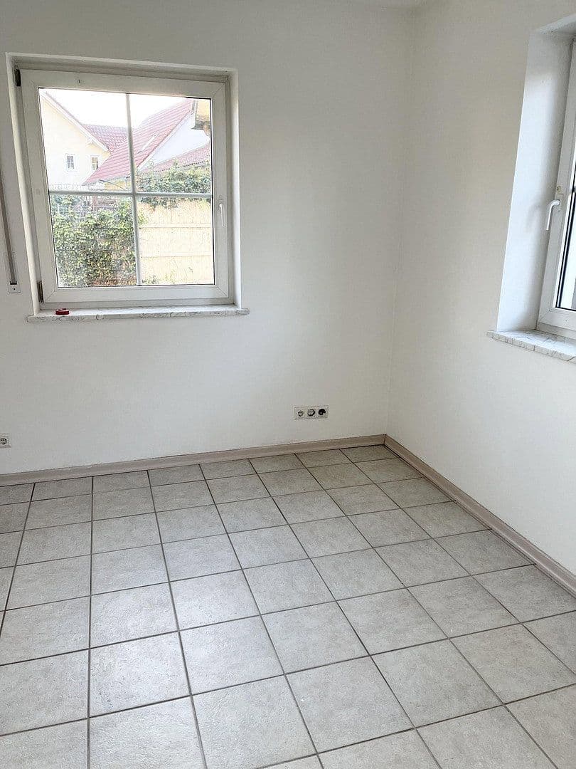 Prenájom domu 170 m², pozemek 409 m², Saiblingstr.6, Eching, Bavorsko Prenájom domu 170 m², pozemek 409 m², Saiblingstr.6, Eching, Bavorsko