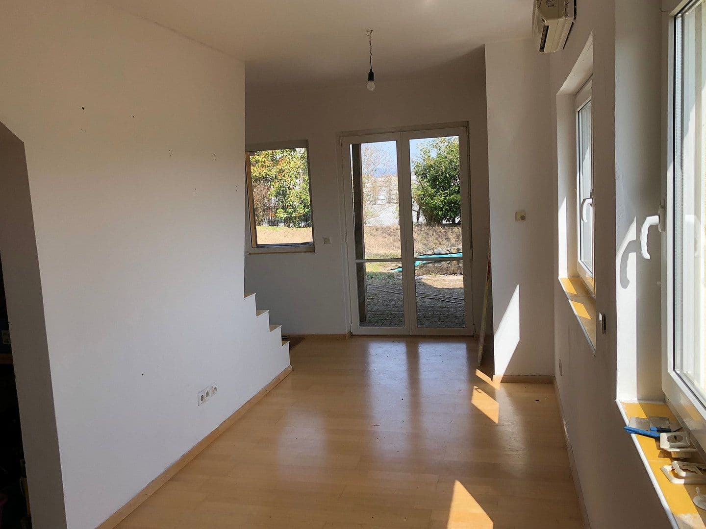 Prenájom nebytového priestoru 1.000 m², Breisach am Rhein, Bádensko-Wurttembersko Prenájom nebytového priestoru 1.000 m², Breisach am Rhein, Bádensko-Wurttembersko