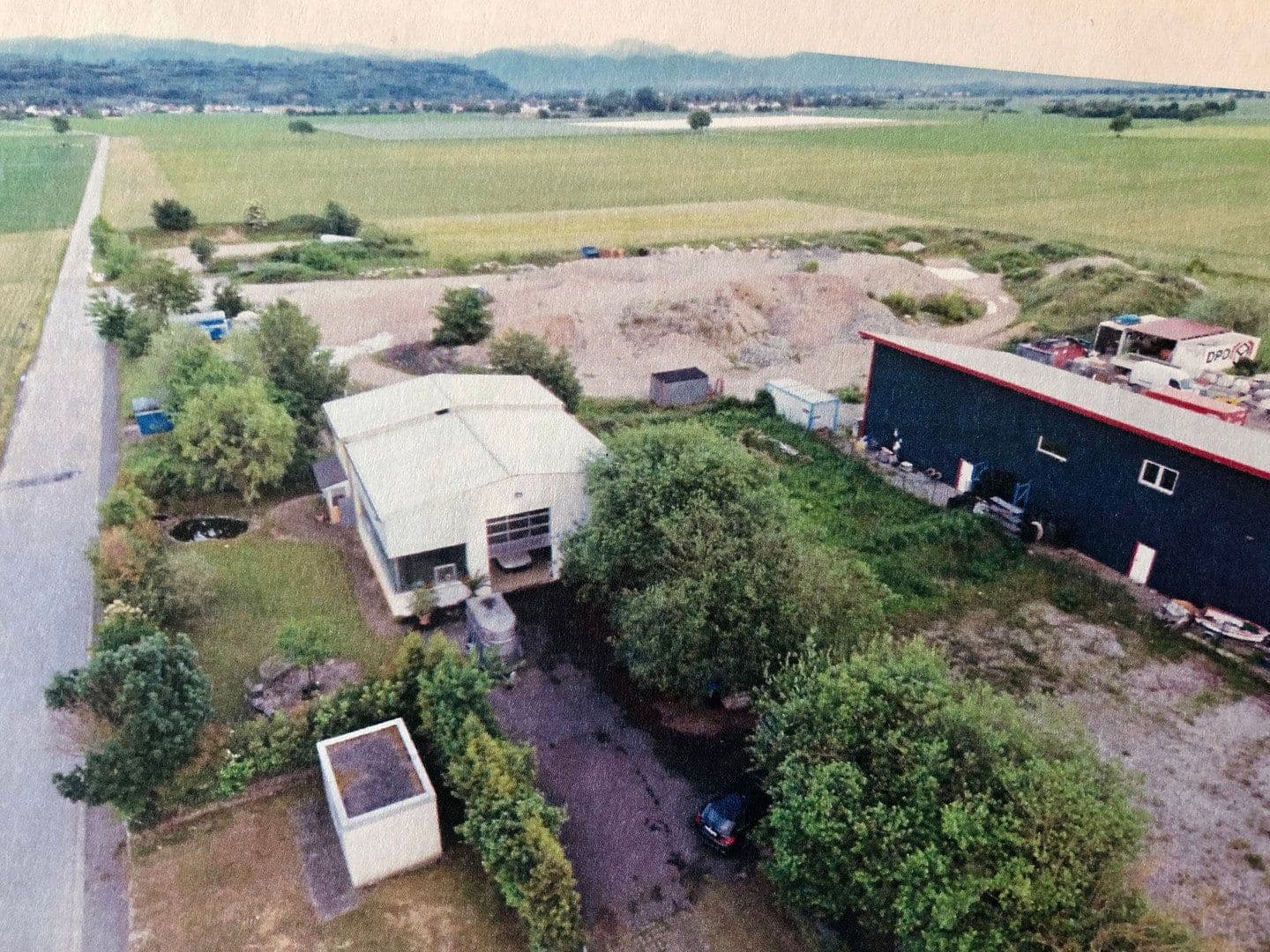 Prenájom nebytového priestoru 1.000 m², Breisach am Rhein, Bádensko-Wurttembersko Prenájom nebytového priestoru 1.000 m², Breisach am Rhein, Bádensko-Wurttembersko