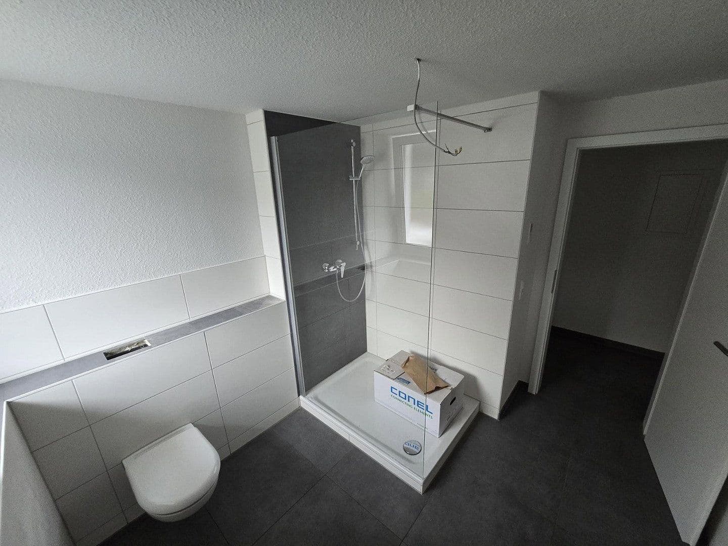 Prenájom bytu 2-izbový 64 m², Gemmingen, Bádensko-Wurttembersko Prenájom bytu 2-izbový 64 m², Gemmingen, Bádensko-Wurttembersko
