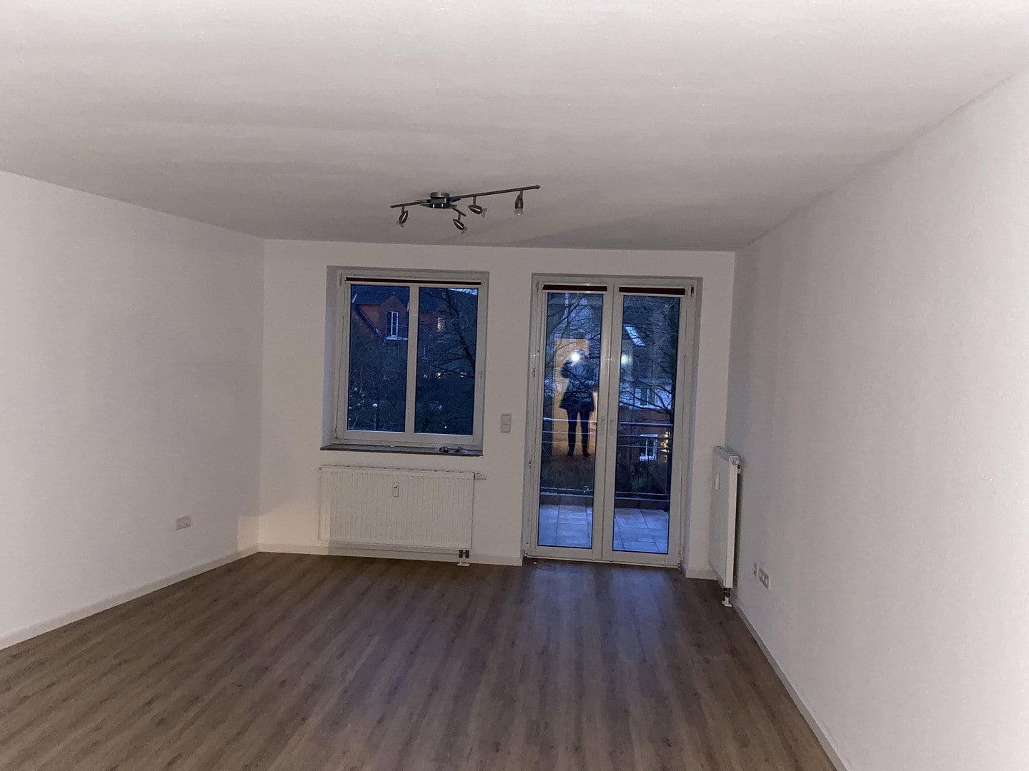 Prenájom bytu 3-izbový 82 m², August Hagedorn Allee 53, Bremen, Brémy Prenájom bytu 3-izbový 82 m², August Hagedorn Allee 53, Bremen, Brémy