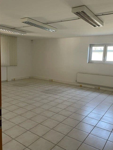 Predaj nebytového priestoru 2.500 m², Gescher, Severné Porýnie - Westfálsko Predaj nebytového priestoru 2.500 m², Gescher, Severné Porýnie - Westfálsko