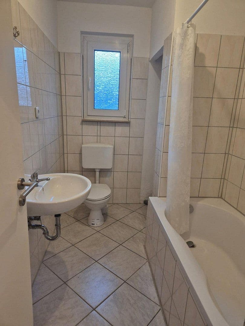 Prenájom bytu 2-izbový 50 m², Münchener Str. 45, Gelsenkirchen, Severné Porýnie - Westfálsko Prenájom bytu 2-izbový 50 m², Münchener Str. 45, Gelsenkirchen, Severné Porýnie - Westfálsko