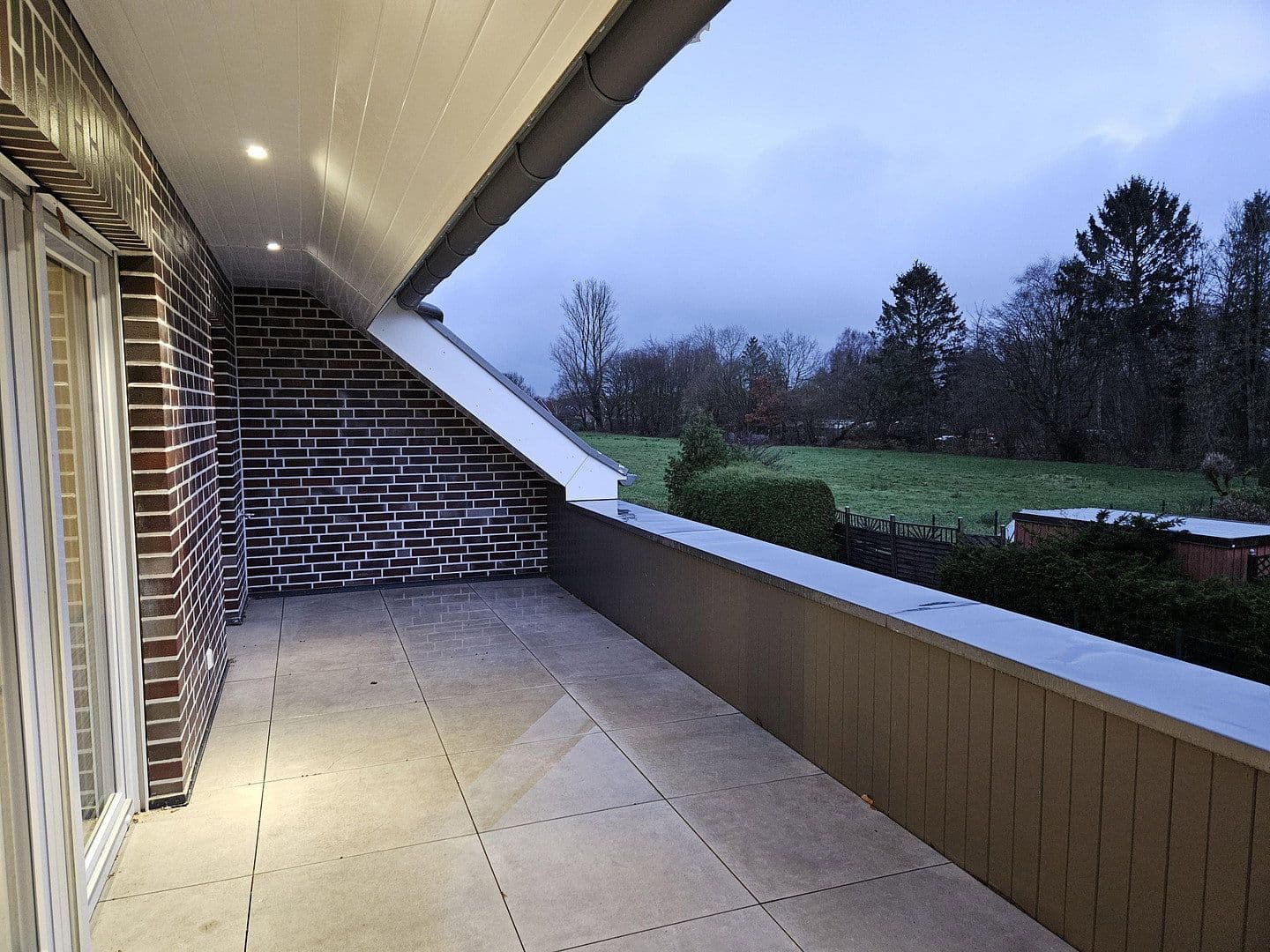 Prenájom bytu 3-izbový 106 m², Jann-Berghaus-Straße 16, Moormerland, Dolné Sasko Prenájom bytu 3-izbový 106 m², Jann-Berghaus-Straße 16, Moormerland, Dolné Sasko