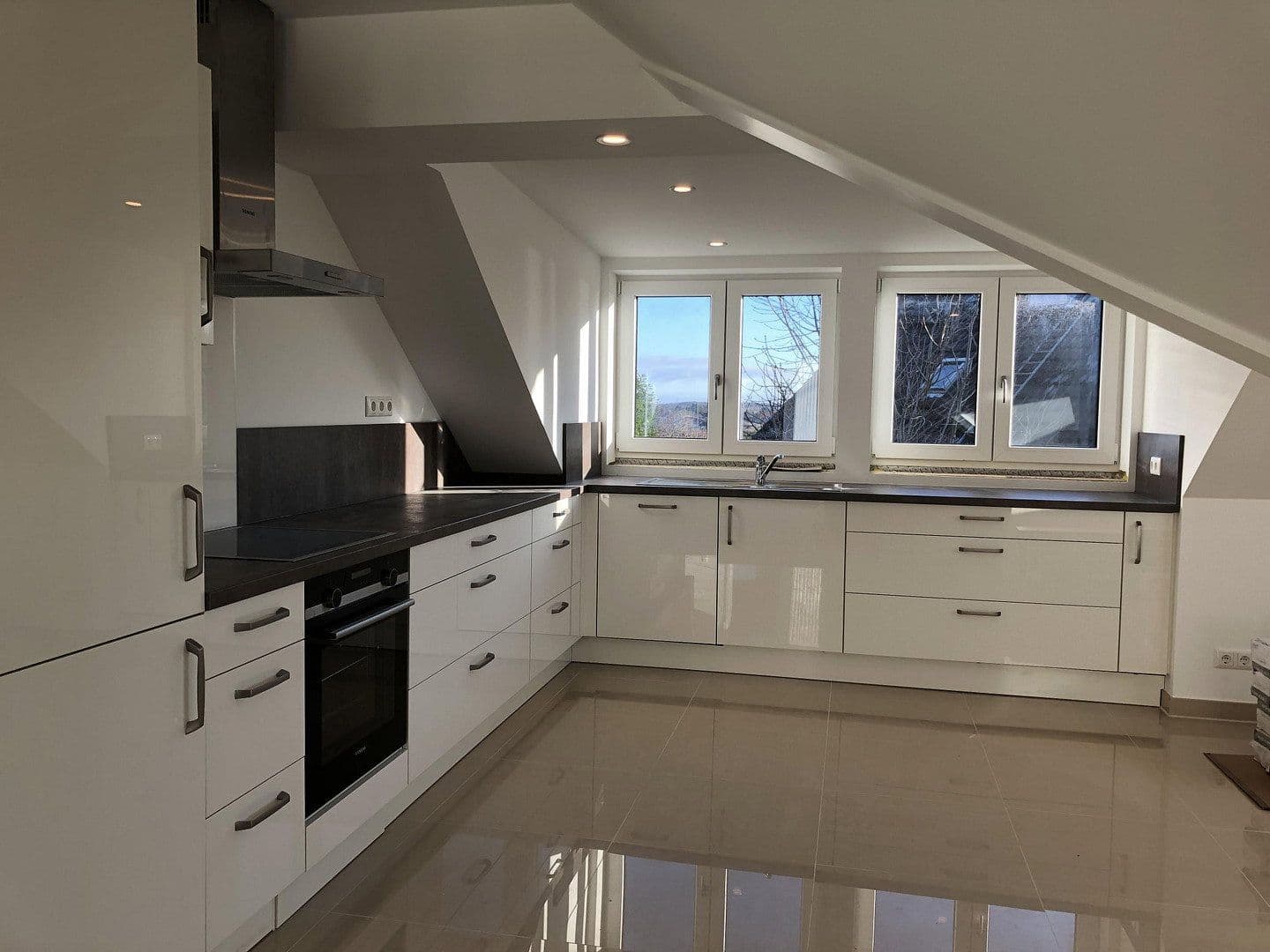 Prenájom bytu 2-izbový 86 m², Plön, Šlezvicko-Holštajnsko Prenájom bytu 2-izbový 86 m², Plön, Šlezvicko-Holštajnsko