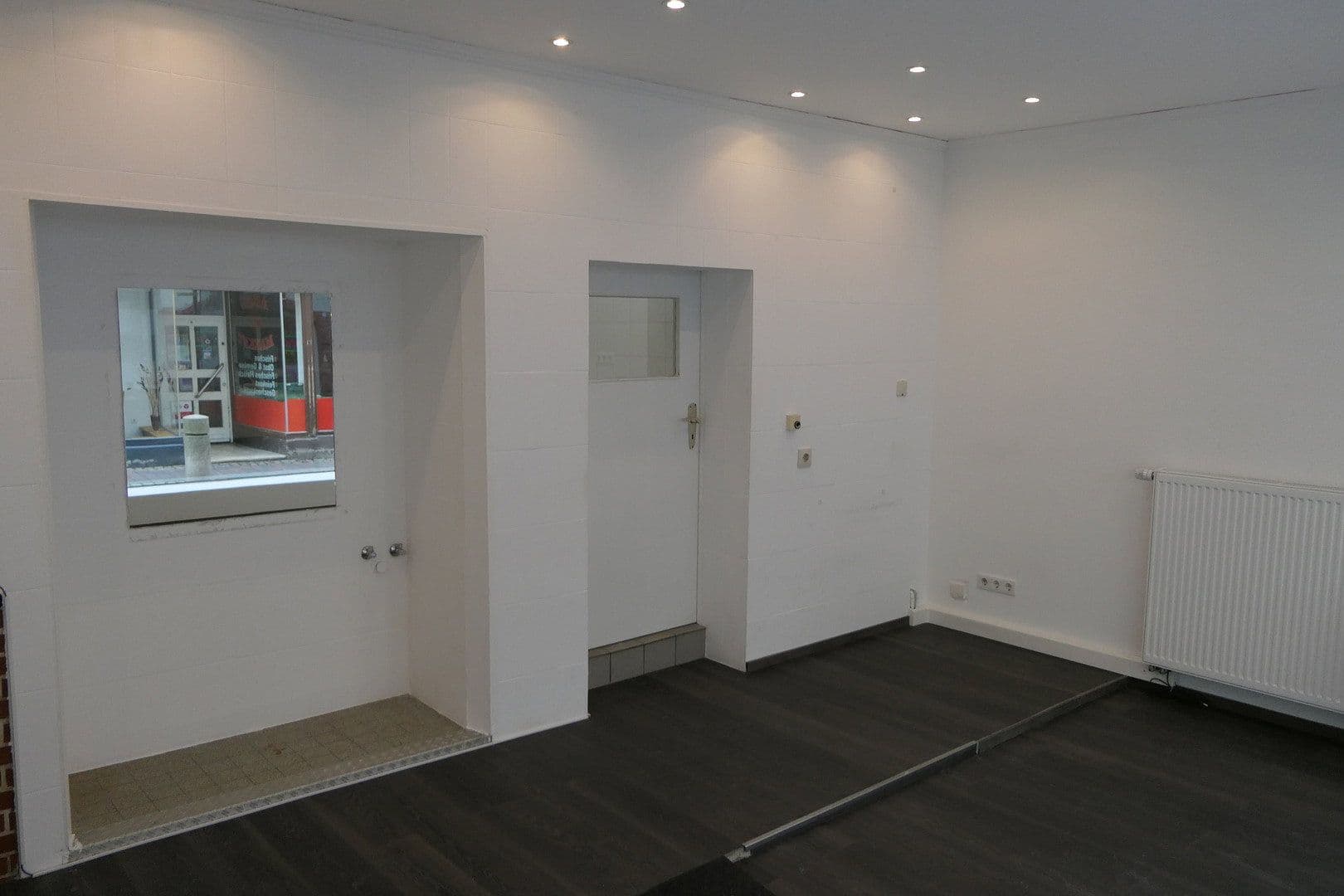 Predaj domu 313 m², pozemek 206 m², Antoniterstraße 54, Alzey, Porýnie-Falcko Predaj domu 313 m², pozemek 206 m², Antoniterstraße 54, Alzey, Porýnie-Falcko