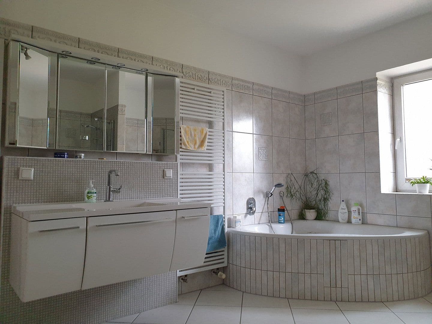 Predaj domu 240 m², pozemek 4.500 m², Zossen, Brandenbursko Predaj domu 240 m², pozemek 4.500 m², Zossen, Brandenbursko